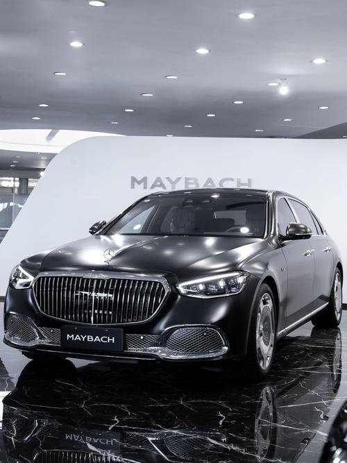 深圳113岚图汽车的售后服务让用户无忧出行，迈巴赫未来的豪华车趋势